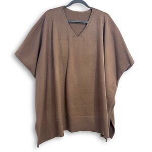 Chico's V Neck Taupe/Tan Oversized Soft Knit Poncho Sweater EUC